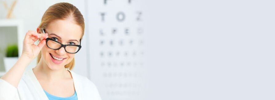 The girl managed to improve her vision with the help of traditional medicine